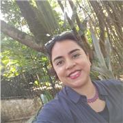 Profesora de inglés con experiencia en niños y adolescentes